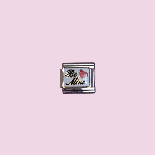 Nomi Charm