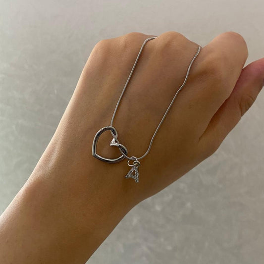 SILVER KALPLİ HARF KOLYE
