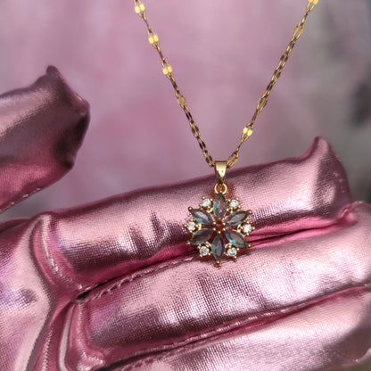 GOLD FLOWER KOLYE